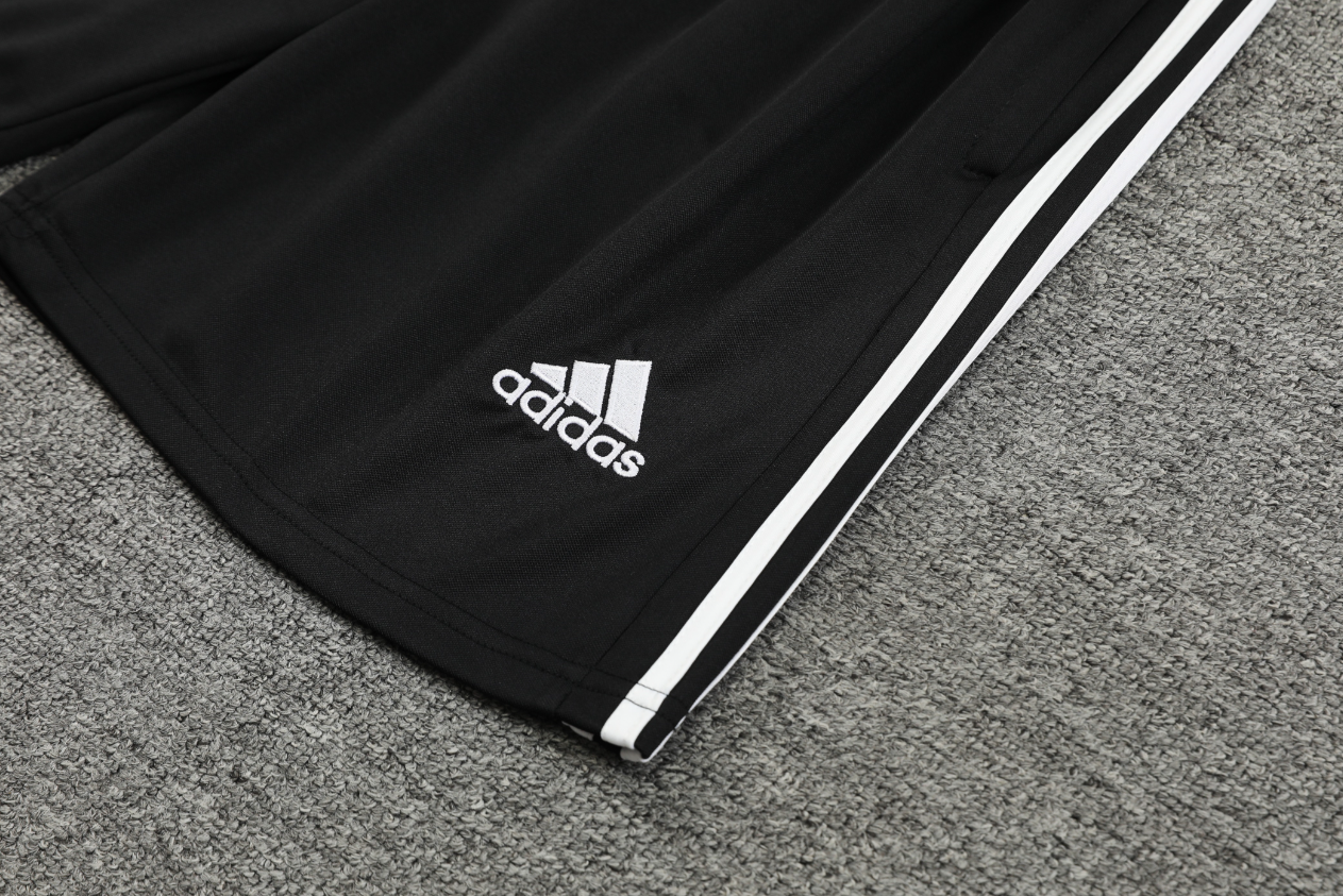 Kit Allenamento Giromaniche Real Madrid